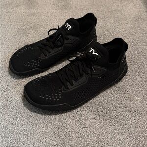TYR DropZero Barefoot Trainers 9.5